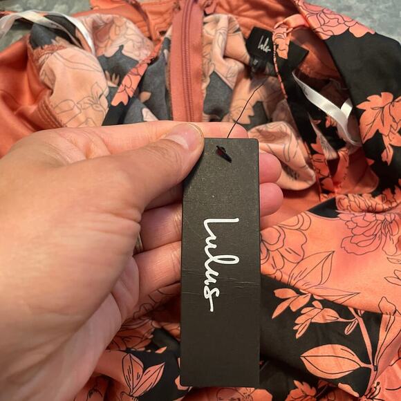 NWT Lulus Tea Gardens Rusty Rose Floral Print Satin Maxi Dress XS Coral Pink - Picture 6 of 16